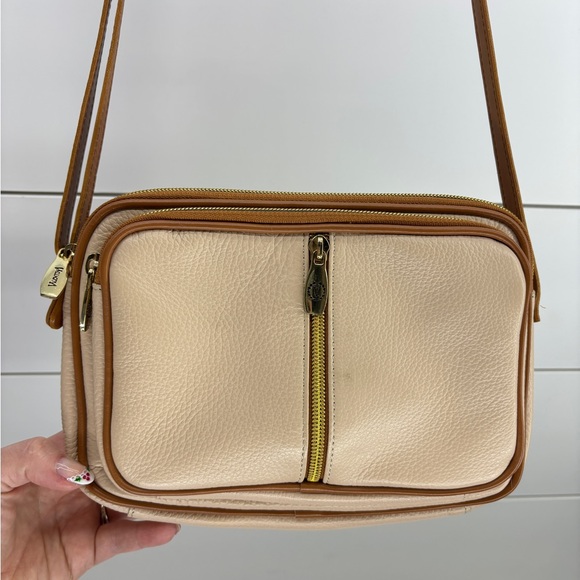 Valentina Crossbody Bag - Picture 2 of 10